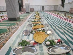 افطاری های موسسه خیریه حضرت اباصالح المهدی شهرری